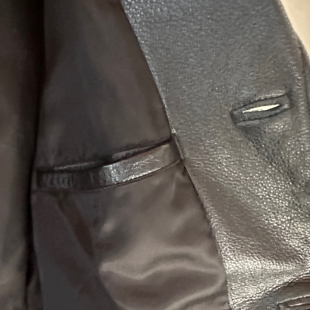 Leather Y2K- Vintage - Men's Black Leather Jacket DKNY - Picture 8 of 16